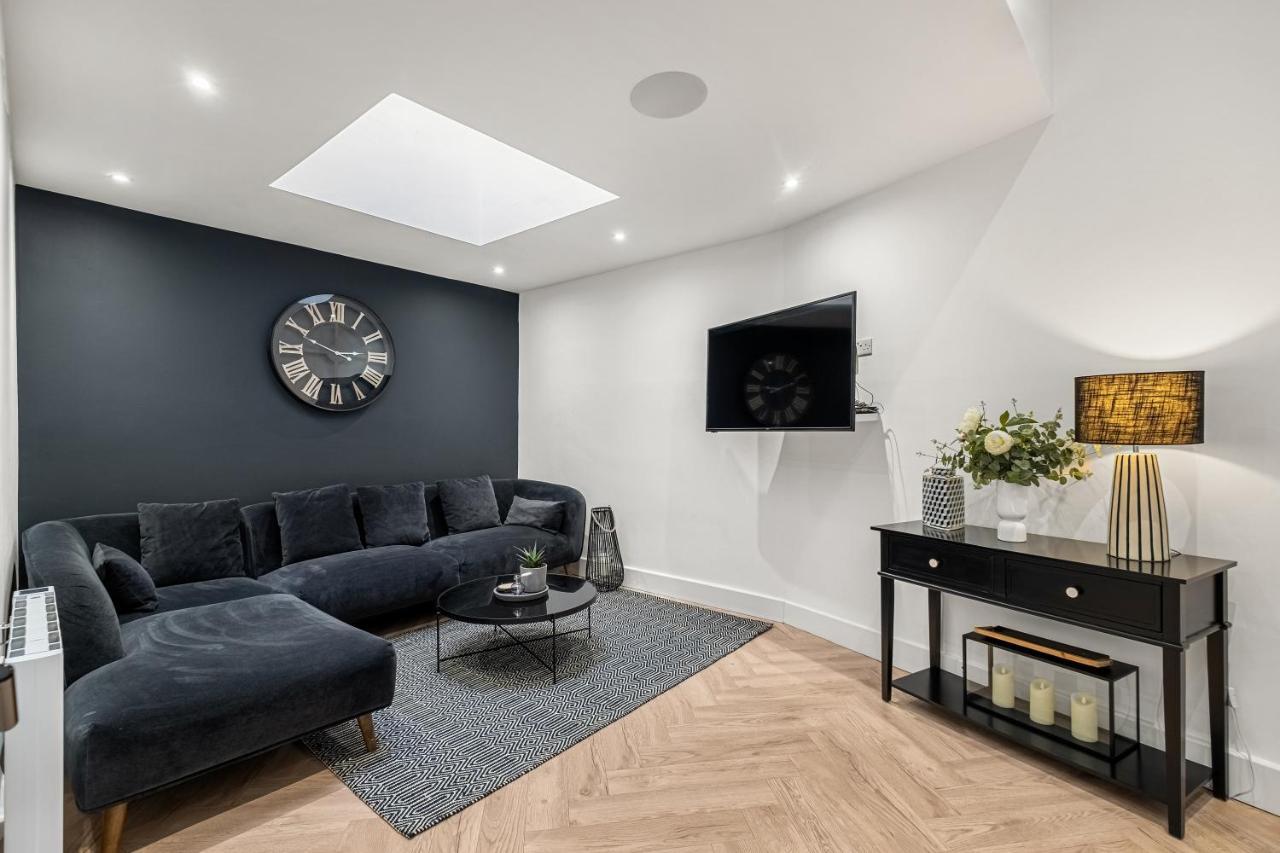 Princes Wharf, Stylish 2 Bed City Centre Apartment Нюкасъл ъпон Тайн Екстериор снимка