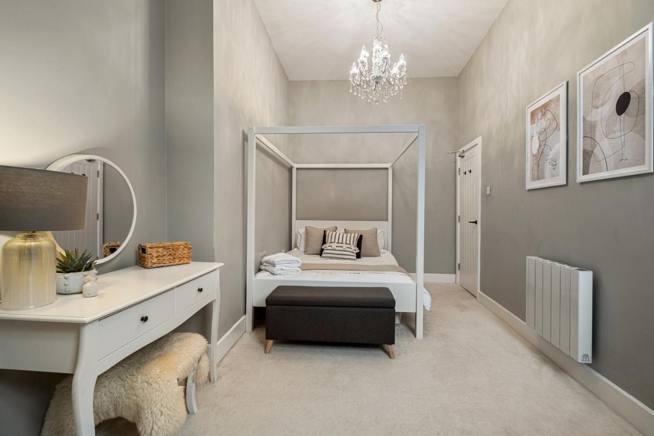 Princes Wharf, Stylish 2 Bed City Centre Apartment Нюкасъл ъпон Тайн Екстериор снимка