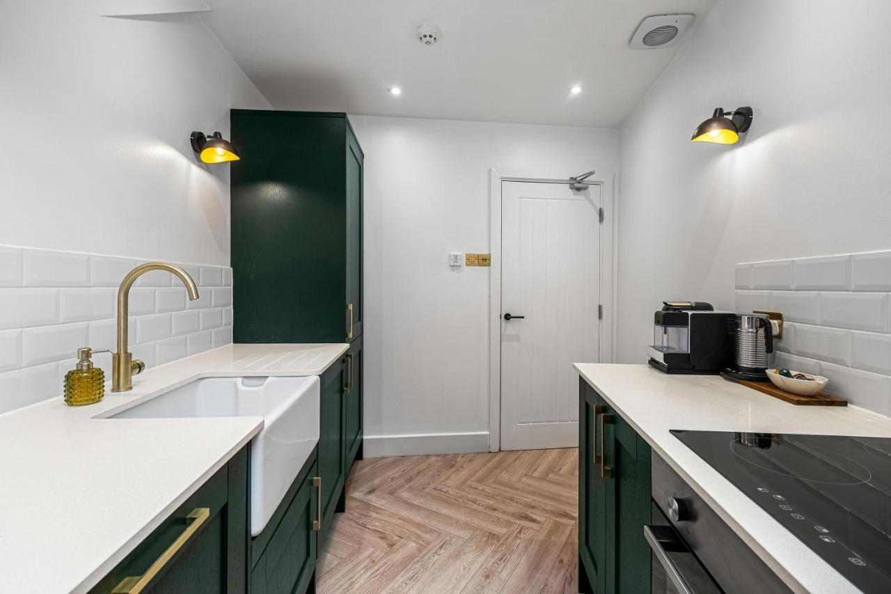 Princes Wharf, Stylish 2 Bed City Centre Apartment Нюкасъл ъпон Тайн Екстериор снимка